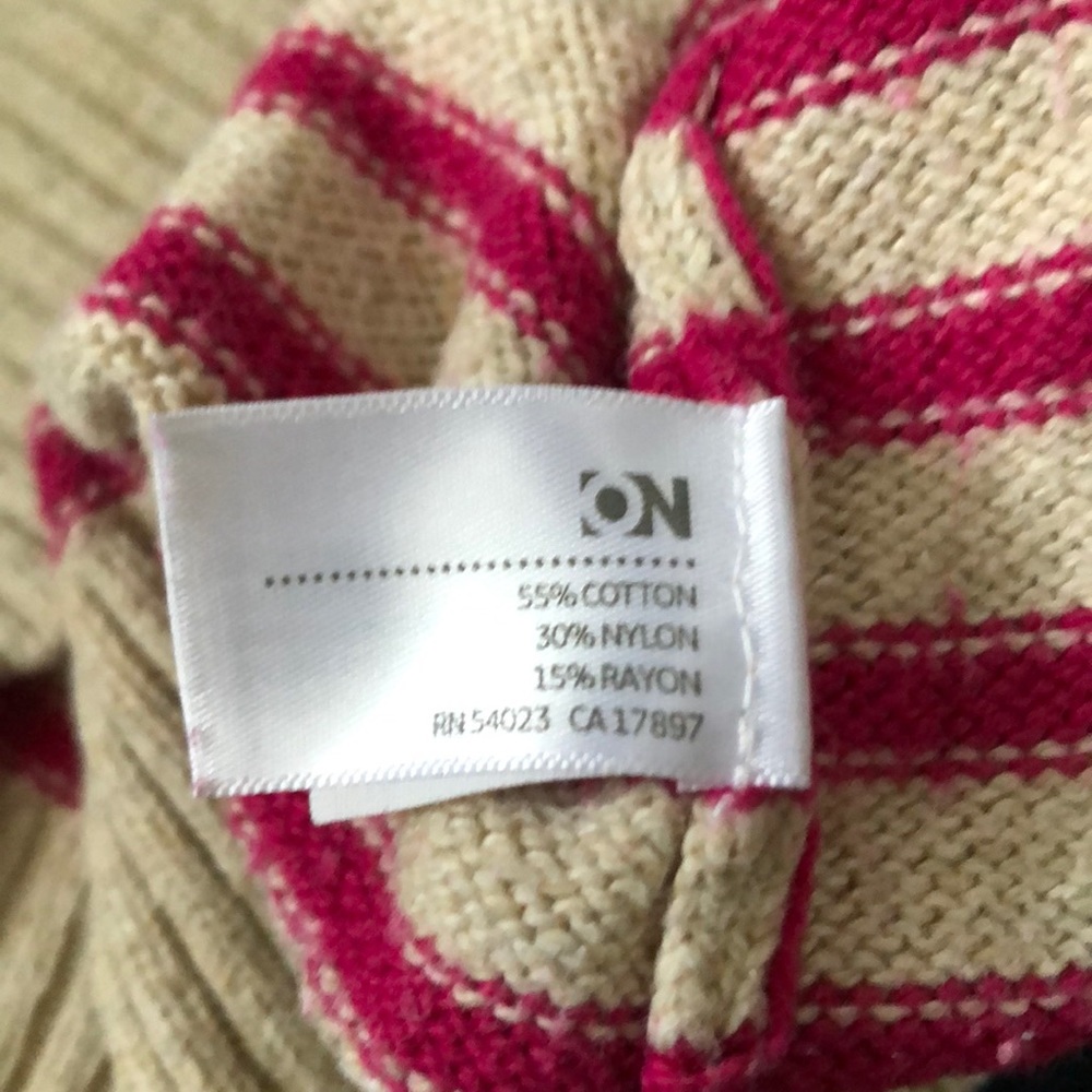 Old Navy Sweater - Picture 3 of 3
